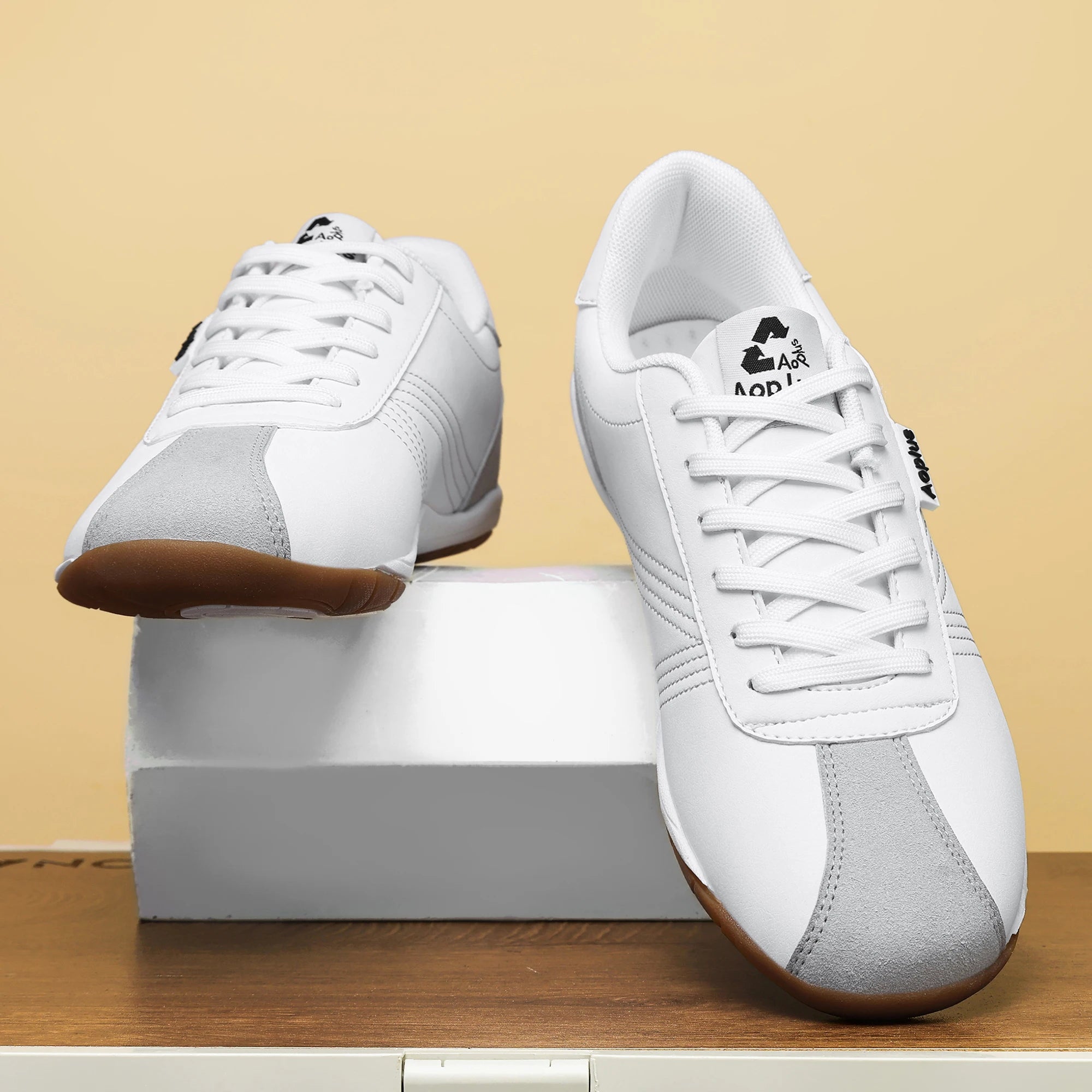 Fashionable Men's Sport Casual shoes, Minimalist Men's and Women's Outdoor Sport casual shoes, durable large size white and blue